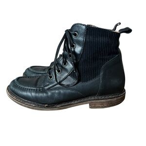 SOFFT Lonnie Black Leather Lace-Up Ankle Boots Corduroy Combat Outdoor Sz 8.5